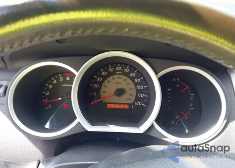 2009 Toyota Tacoma Prerunner V6 z USA, uszkodzony, nr VIN 3TMJU62N49M091689